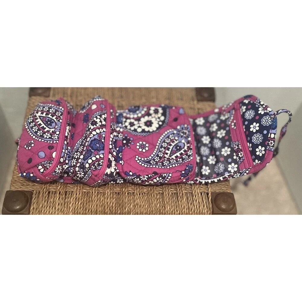 Vera Bradley All Wrapped-Up Jewelry Travel Case Organizer Expands Purple Plum